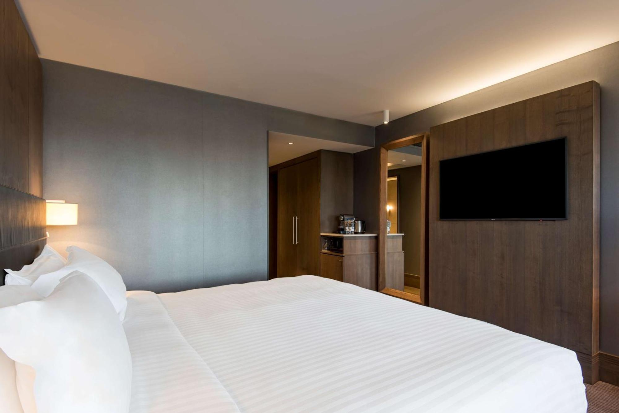 Executive Room Lounge Access,1208695051:JPEG